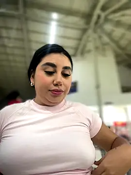 Sophie Dreamss online show from 18, 9, 2025