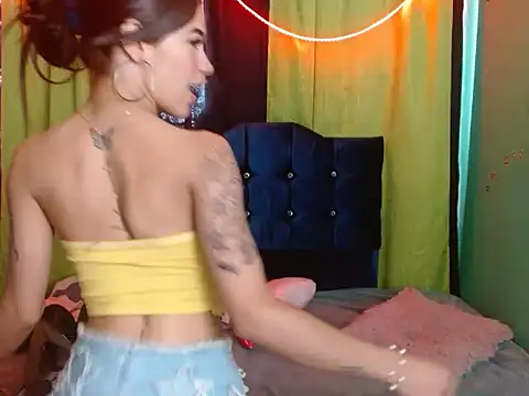 canelasexy 1 online show from 24, 4, 2026