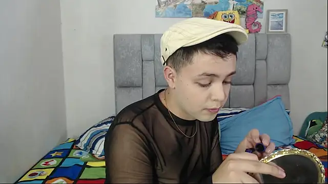 Snapshot of christopher_Hot chatting on 7, 11, 2025 christopher Hot online show from 7, 11, 2025