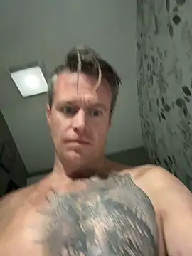 DILFiGuess11 online show from 26, 4, 2026