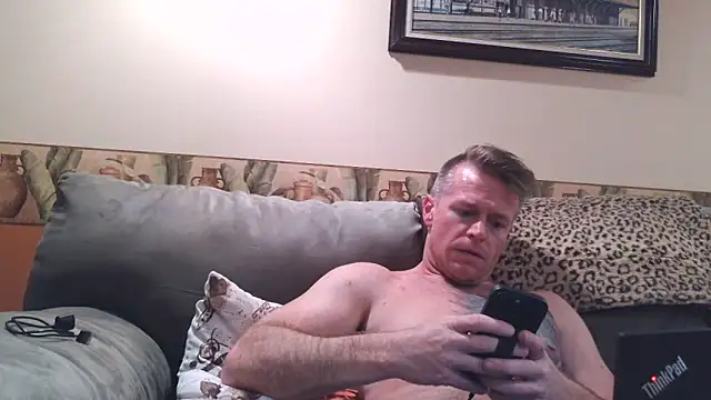 DILFiGuess11 online show from 8, 6, 2026