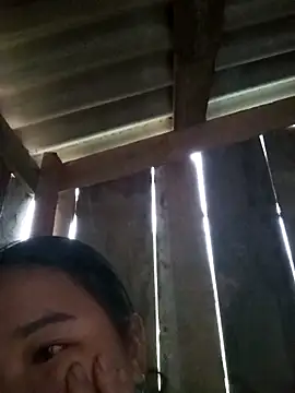 Snapshot of may-squirl chatting on 11, 11, 2025 may-squirl online show from 11, 11, 2025