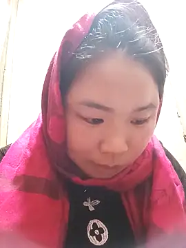 Snapshot of may-squirl chatting on 22, 11, 2025 may-squirl online show from 22, 11, 2025