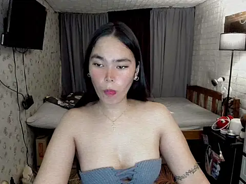 awesomegurl21 online show from 5, 10, 2025