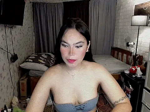 awesomegurl21 online show from 9, 10, 2025