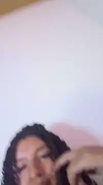 larajuli online show from 28, 4, 2026