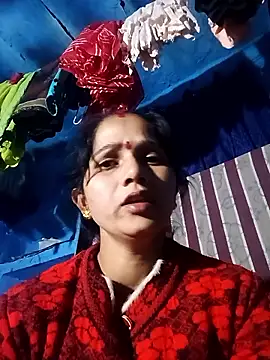 Jooli xx online show from 12, 1, 2026