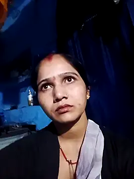 Jooli xx online show from 24, 4, 2026