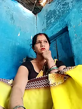 Jooli xx online show from 27, 4, 2026