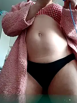 LiluLiluLilu online show from 2, 2, 2026