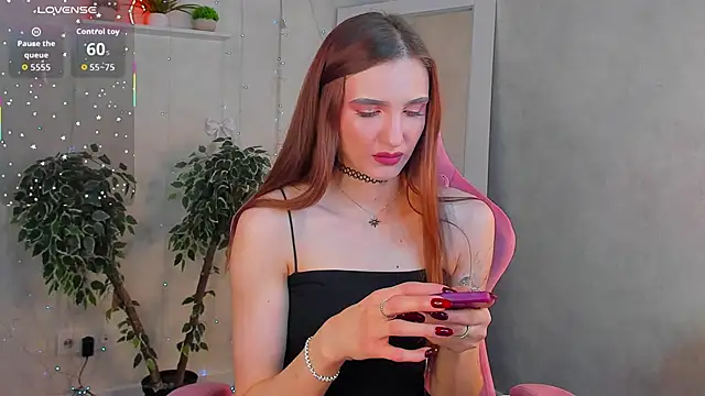 Alisha Green online show from 12, 6, 2026