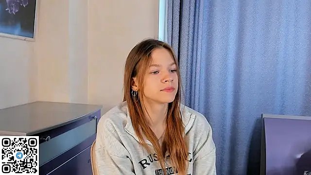 VelvetRisque online show from 29, 9, 2025