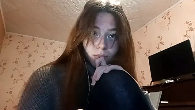 Sophiecuttie online show from 12, 9, 2025