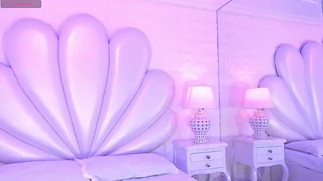 HatsaJones online show from 26, 9, 2025