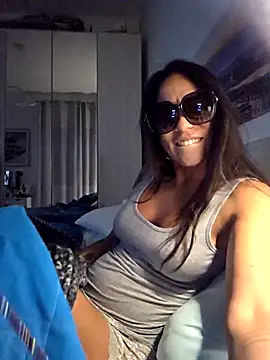 sexy7883 online show from 4, 10, 2025