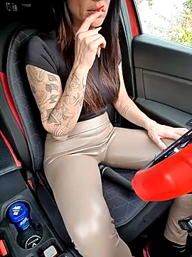 sexy7883 online show from 14, 4, 2026