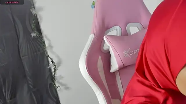 Snapshot of dalila_kemur chatting on 17, 9, 2025 dalila kemur online show from 17, 9, 2025