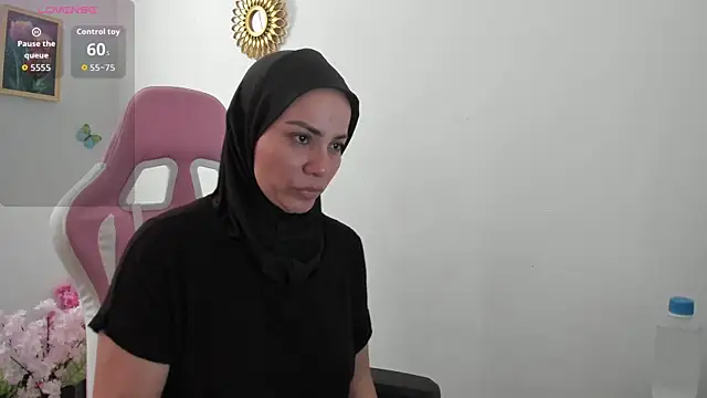 Snapshot of dalila_kemur chatting on 2, 11, 2025 dalila kemur online show from 2, 11, 2025