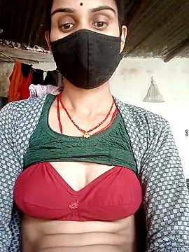 Snapshot of Nishaa_ji chatting on 18, 11, 2025 Nishaa ji online show from 18, 11, 2025