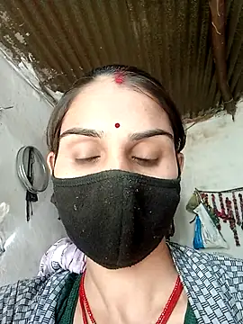 Snapshot of Nishaa_ji chatting on 5, 12, 2025 Nishaa ji online show from 5, 12, 2025