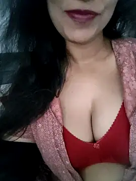 Deepa Sharma143 online show from 21, 4, 2026