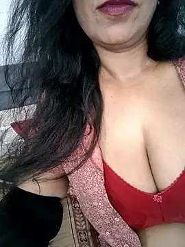 Deepa Sharma143 online show from 21, 4, 2026