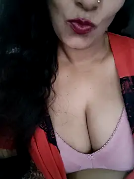 Deepa Sharma143 online show from 28, 4, 2026