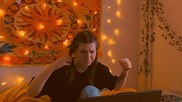 AliceCUNTach online show from 25, 2, 2026