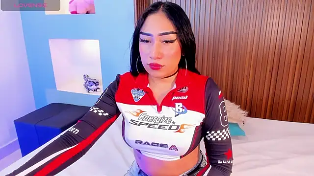 Snapshot of RebecaRush4 chatting on 12, 10, 2025 RebecaRush4 online show from 12, 10, 2025