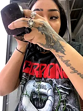 Snapshot of RebecaRush4 chatting on 22, 11, 2025 RebecaRush4 online show from 22, 11, 2025