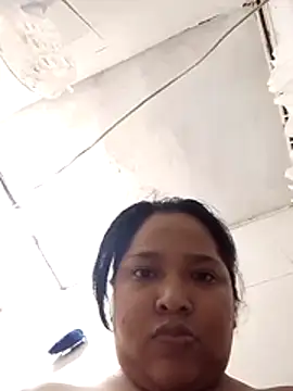 Angelly ricura online show from 12, 6, 2026