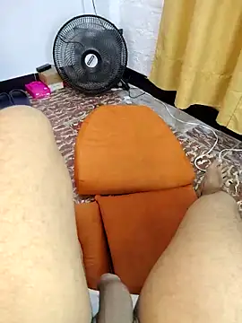 Snapshot of Misterjhons2 chatting on 2, 11, 2025 Misterjhons2 online show from 2, 11, 2025