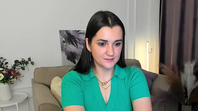 Snapshot of mintydaze chatting on 11, 9, 2025 mintydaze online show from 11, 9, 2025