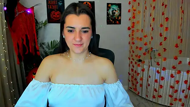 Snapshot of mintydaze chatting on 9, 10, 2025 mintydaze online show from 9, 10, 2025