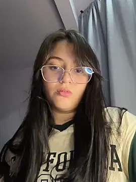 Snapshot of Angeldusttt chatting on 24, 9, 2025 Angeldusttt online show from 24, 9, 2025