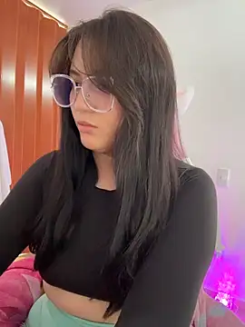 Snapshot of Angeldusttt chatting on 17, 10, 2025 Angeldusttt online show from 17, 10, 2025