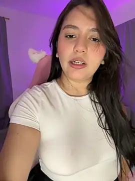 Snapshot of Angeldusttt chatting on 5, 11, 2025 Angeldusttt online show from 5, 11, 2025