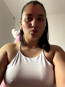 Snapshot of Angeldusttt chatting on 18, 1, 2026 Angeldusttt online show from 18, 1, 2026