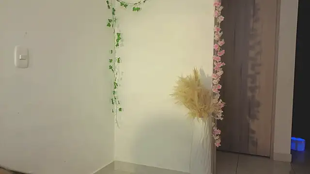 0ne 0f 0ne online show from 5, 10, 2025