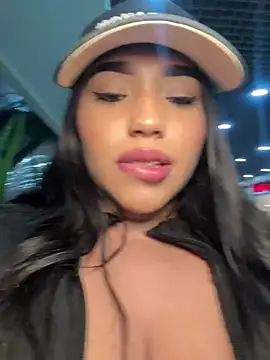 Snapshot of SofiaWildee chatting on 14, 6, 2026 SofiaWildee online show from 14, 6, 2026