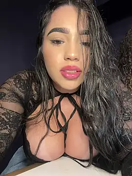 Snapshot of SofiaWildee chatting on 18, 6, 2026 SofiaWildee online show from 18, 6, 2026