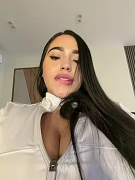 SofiaWildee online show from 29, 7, 2026
