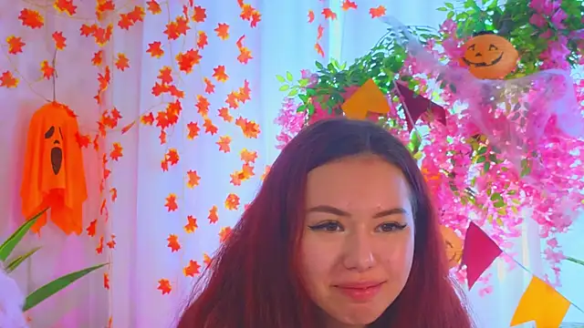 Snapshot of JenniferGlover chatting on 1, 11, 2025 JenniferGlover online show from 1, 11, 2025