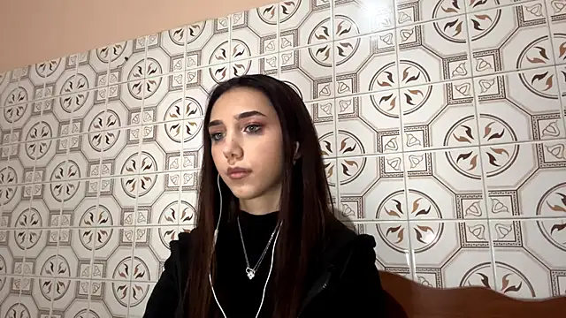 LinaMour online show from 5, 11, 2025