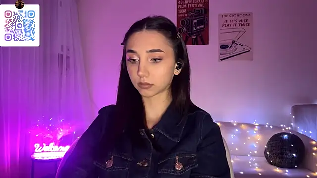 LinaMour online show from 27, 3, 2026