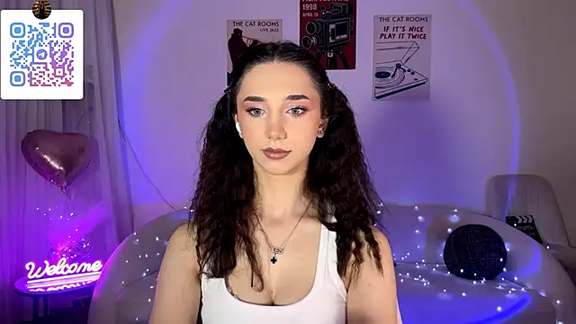 LinaMour online show from 8, 6, 2026