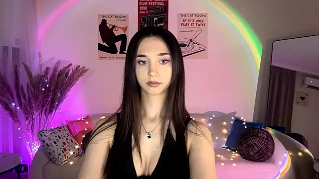 LinaMour online show from 19, 7, 2026