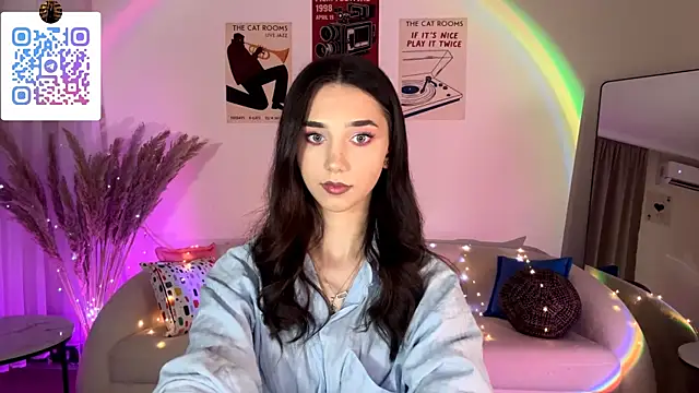 LinaMour online show from 23, 7, 2026