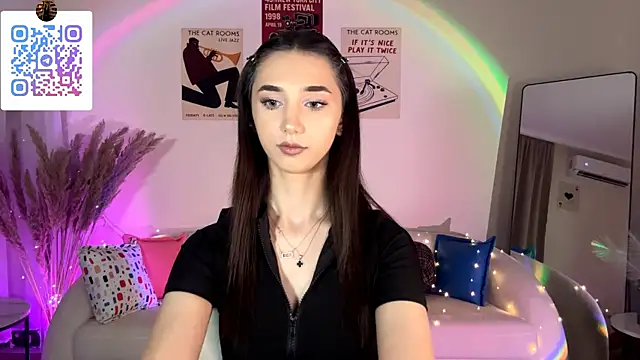 LinaMour online show from 28, 7, 2026