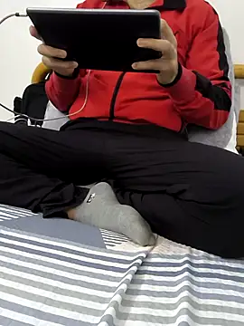 yazinyazin1 online show from 1, 11, 2025